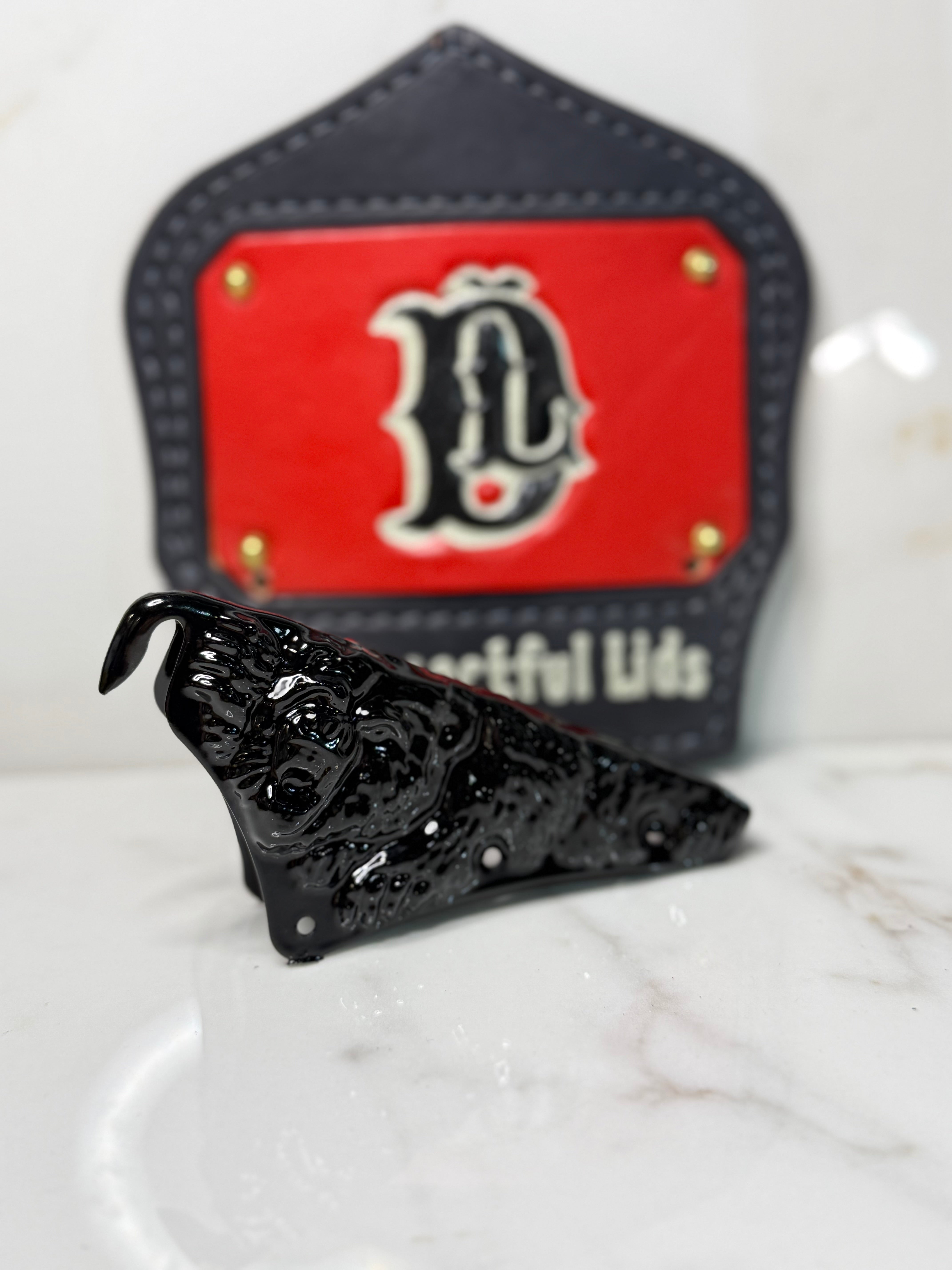 Grizzly Bear Front Holder