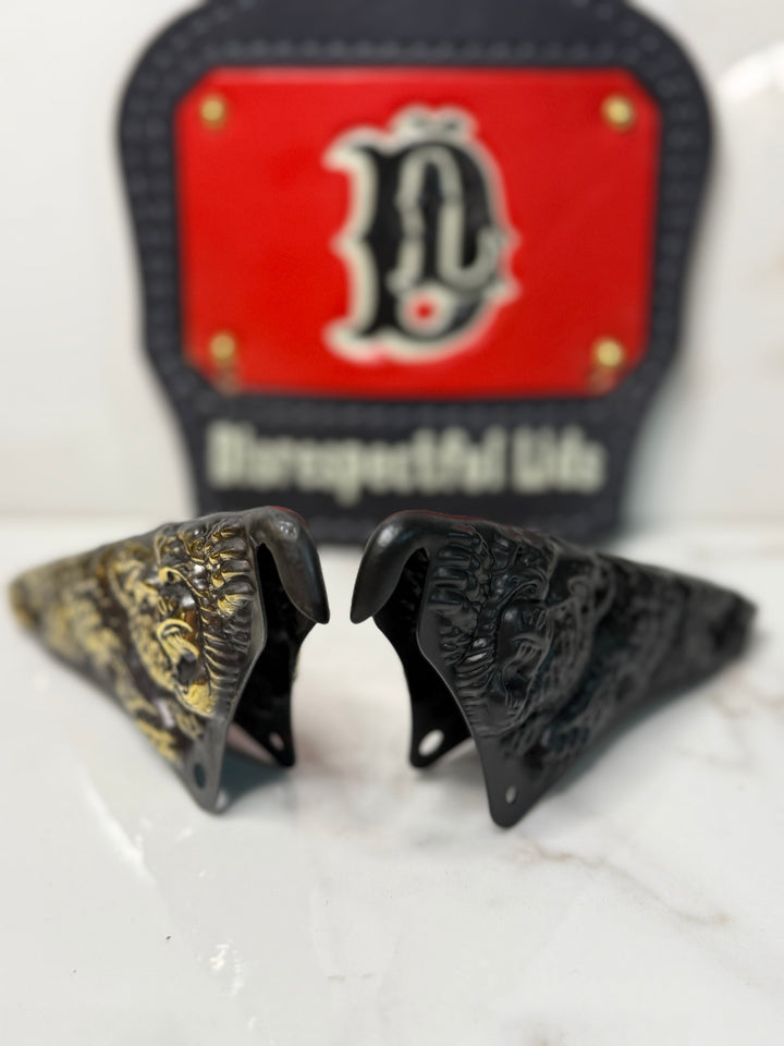 Grizzly Bear Front Holder